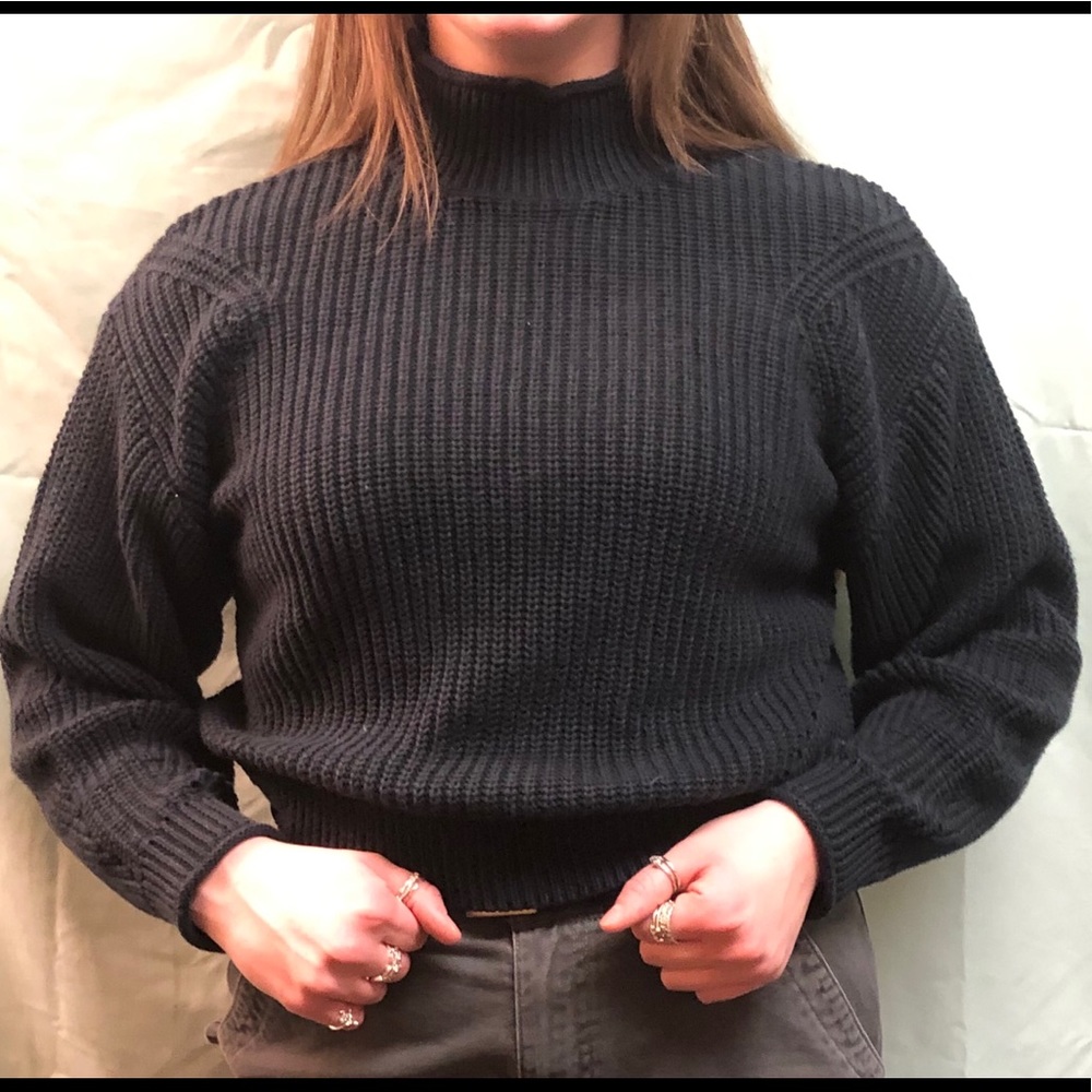 High neck knit sweater